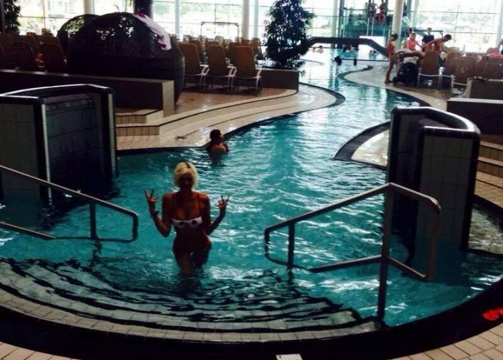 10559147_10202342147221636_223100826_n