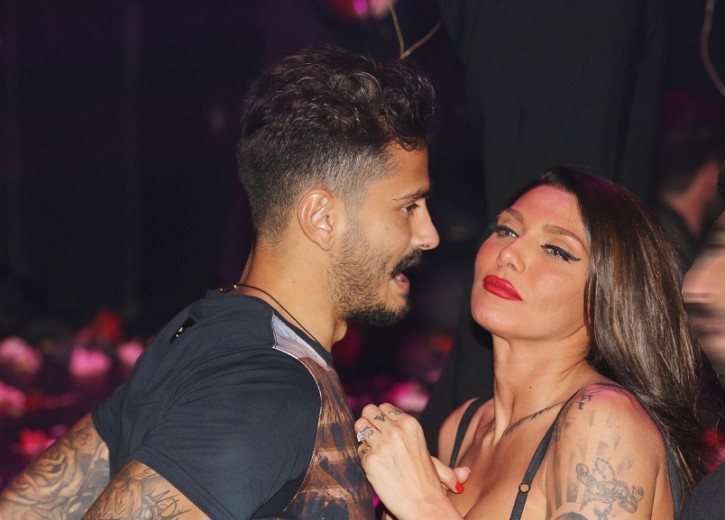 1033_GENTZOGLOY_ILIADI_24122014