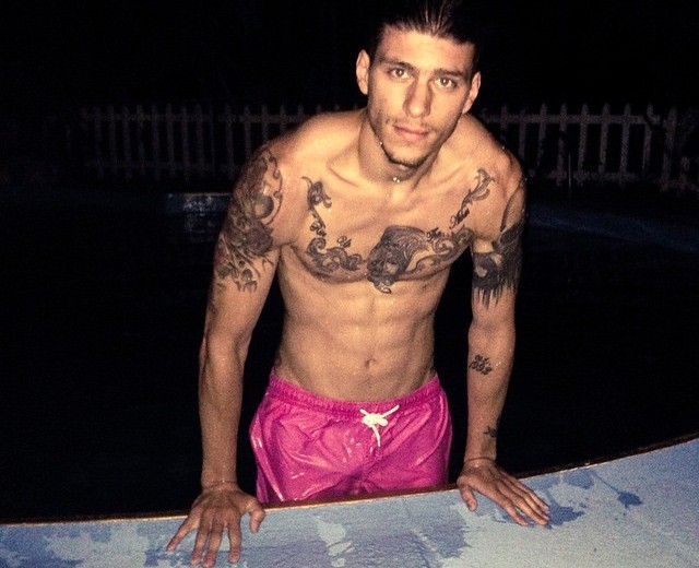 steve-milatos-sexy-model-1_raannt