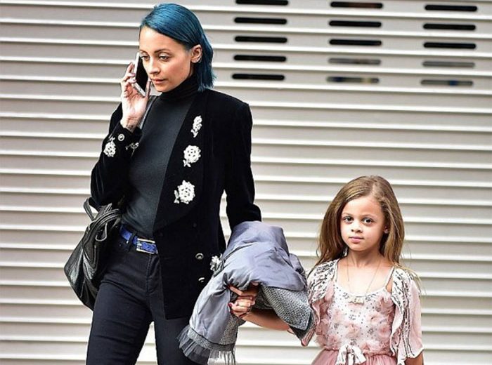 kids-who-look-nearly-identical-to-their-famous-parents15