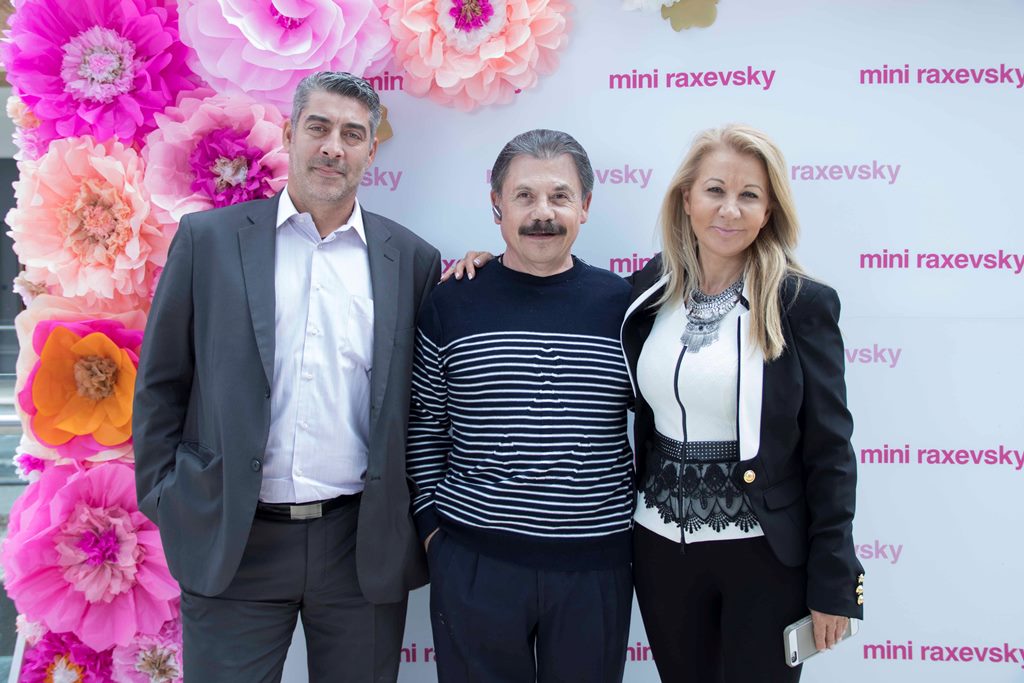 o-kos-giorgos-boulionis-o-master-franchisee-mexikou-kos-alfonso-i-ka-dimitra-raxevski