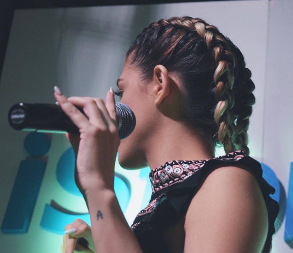 demy