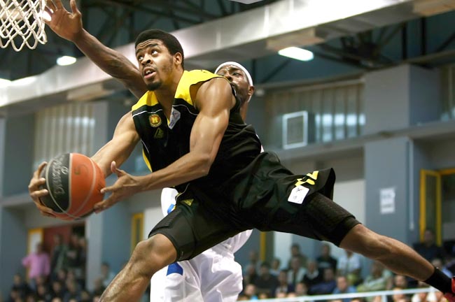 ÐÁÍÅËÅÕÓÉÍÉÁÊÏÓ - ÇËÕÓÉÁÊÏÓ PANELEFSINIAKOS - ILISIAKOS (BASKET LEAGUE 2013-2014)