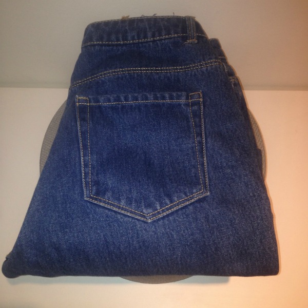 zara-mom-jeans-homepage-image