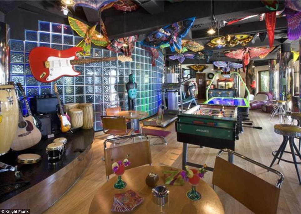 bowie playroom