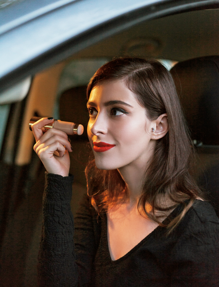 chrysa darsakli, estee lauder