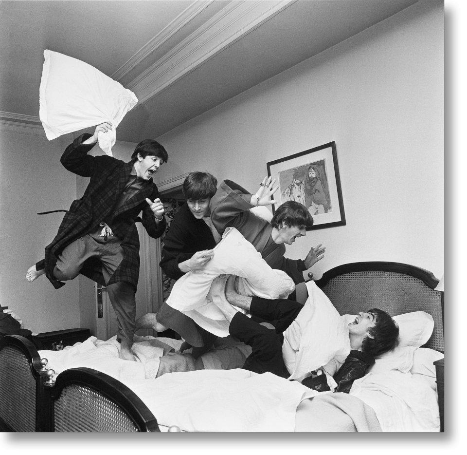benson_beatles_pr_pillow_fight_int_cover_22554_1606141029_id_904830