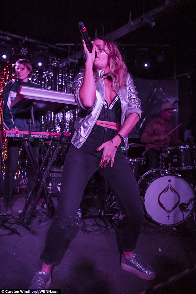 tove-lo3