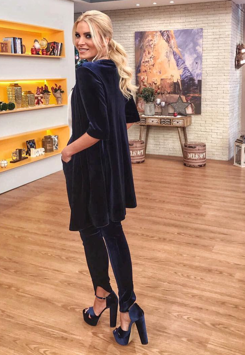 katerina kainourgiou beloudino kostoumi