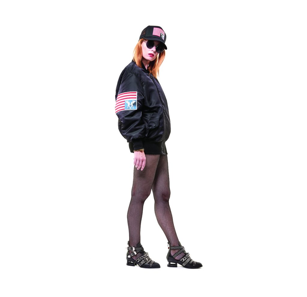 002flightfw16