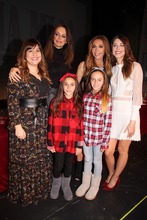 mariela savidoy mpeti magira despina vandi demy
