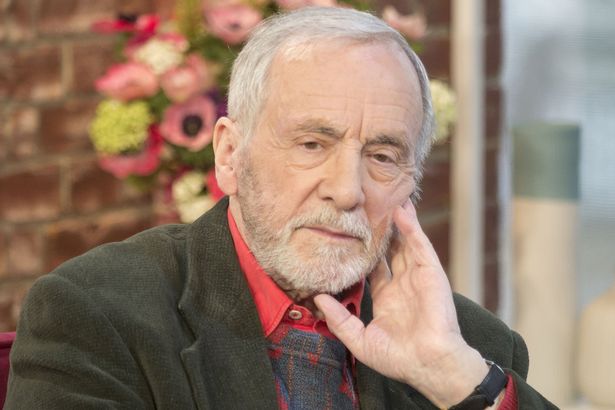 andrew-sachs