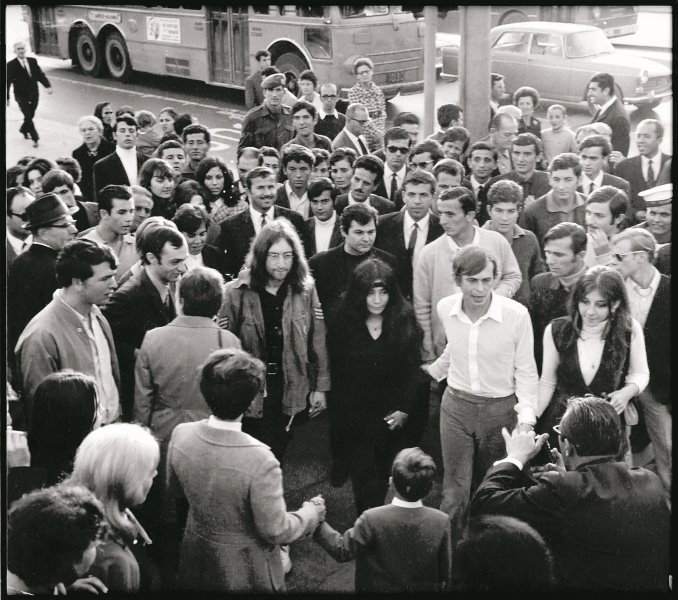 lennon-yoko-people-184-2