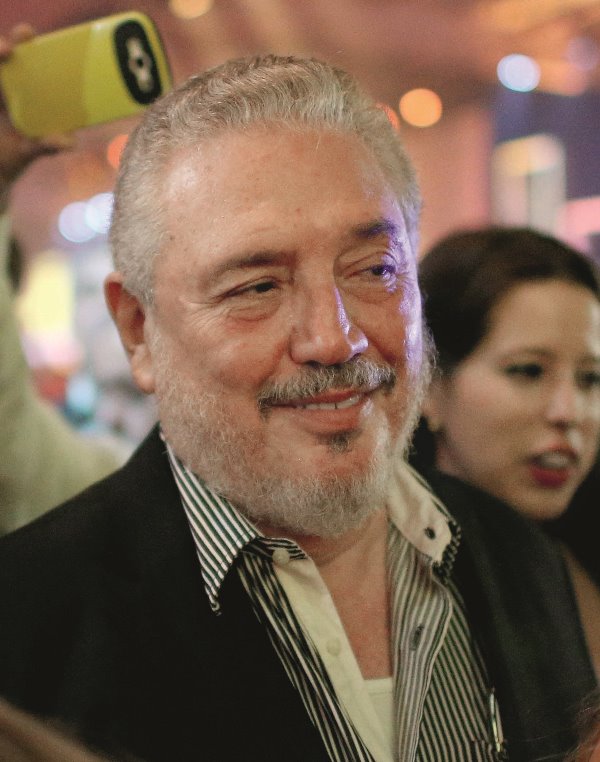 fedel-castro-people-182-gettyimages-10
