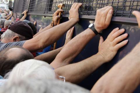 Με κινητοποιήσεις απαντούν οι συνταξιούχοι στις εξαγγελίες Τσίπρα