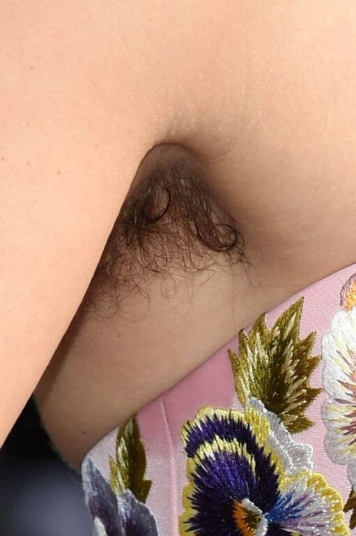 lola_kirke_masxales2-1