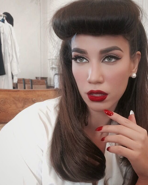 stikoudi katerina, retro hair