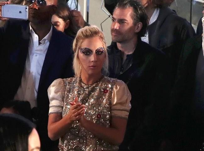 gaga1