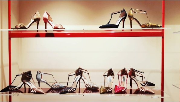 high-heels