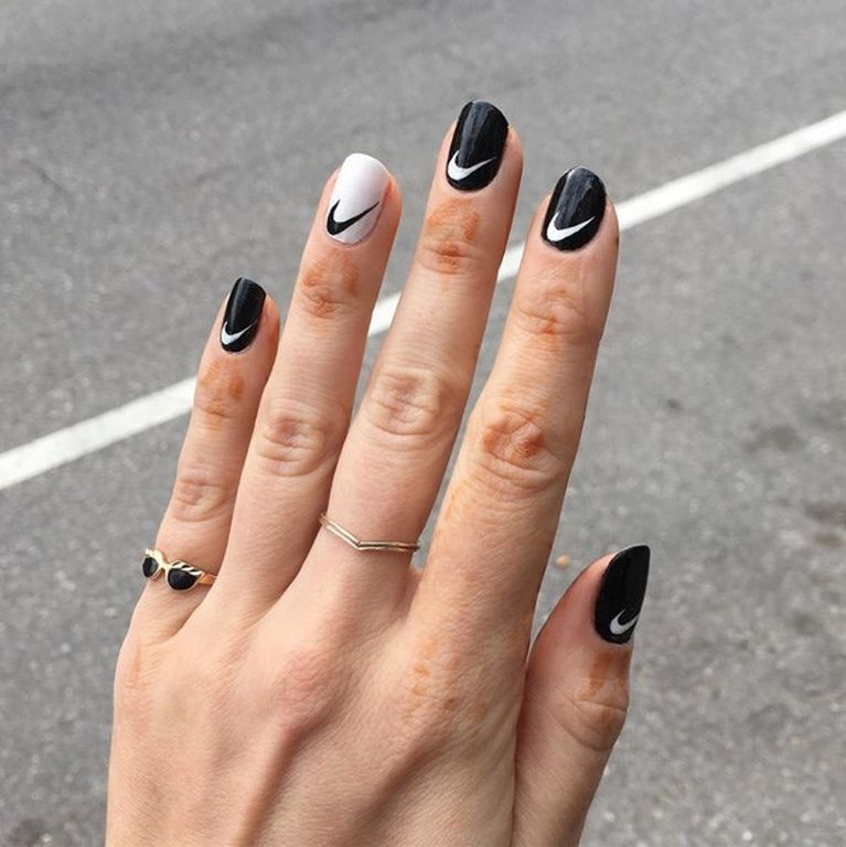 nike nails