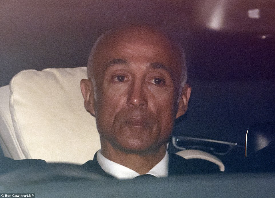 3ebf0fcf00000578-4360756-andrew_ridgeley_who_was_in_wham_with_michael_was_also_at_the_ser-a-8_1490808609748