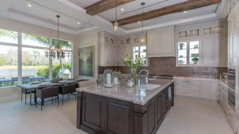Athina-Onassis-kitchen-832x468