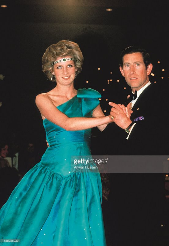 Diana wears Emanuel dress dancing in Australia in 1983 Anwar Hussein