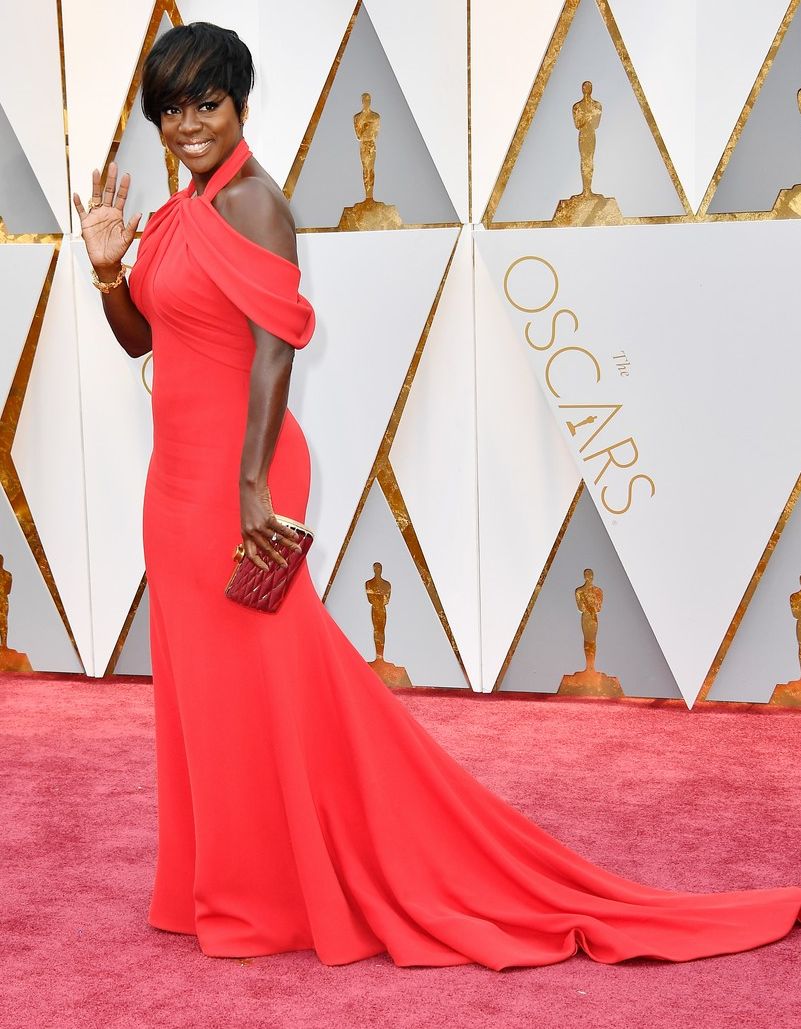 viola-davis-oscars-2017-red-carpet-02