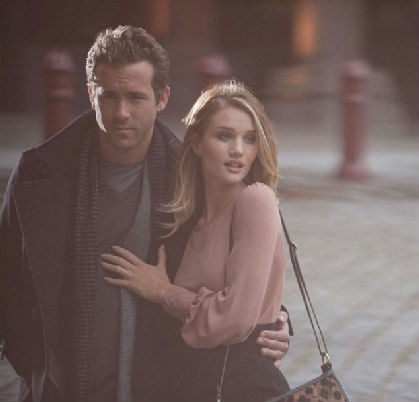 Ryan-Reynolds-and-Rosie-Huntingdon-Whiteley-in-the-new-MS-campaign