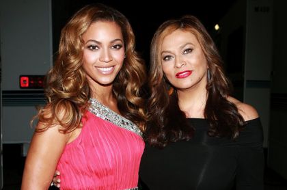 1094079-beyonce-tina-knowles-mothers-day-617-409