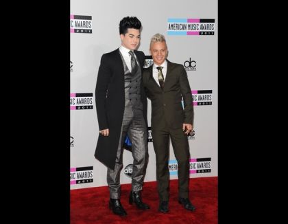 amas-AdamLambert-SauliKoskinen