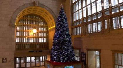 First-Christmas-tree-powered-by-Canadas-Christmas-spirit-Canadian-Tire-Christmas-Spirit-Tree-video