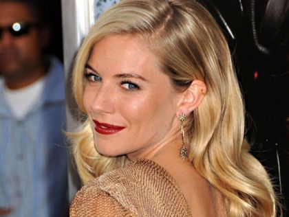 sienna-miller-pic-rex-310948100 4132ef22840e3ffc09774419599c1bfe 491