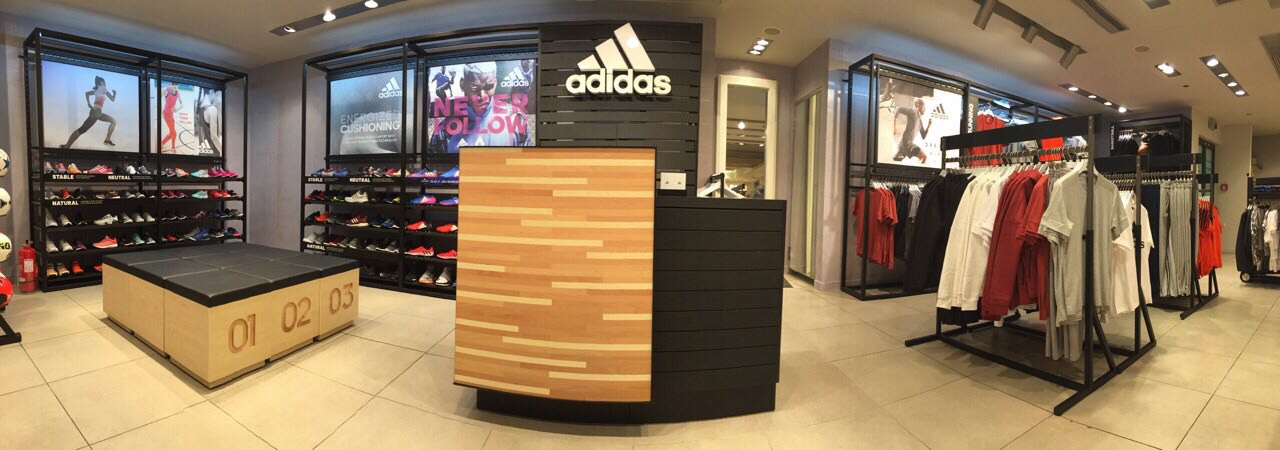 adidas corner at attica City Link (1)